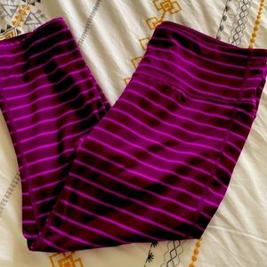 Athleta Chaturanga striped purple crop leggings